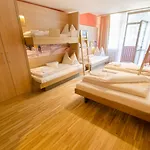 Jufa Altenmarkt-zauchensee Отель 3*