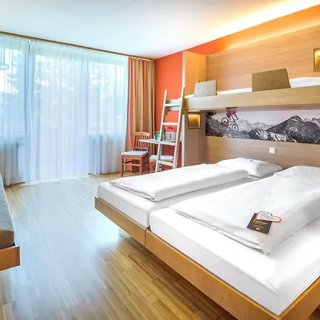 Jufa Altenmarkt-zauchensee ホテル 3*