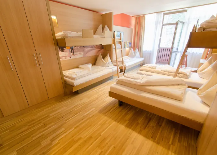 Jufa Altenmarkt-zauchensee Hotel 3*